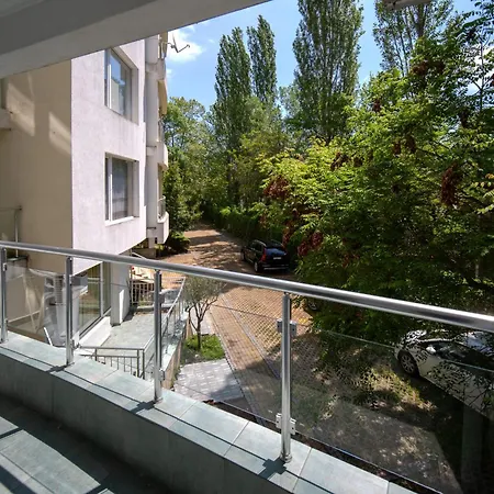 Appartement E 12 Yassen Hv